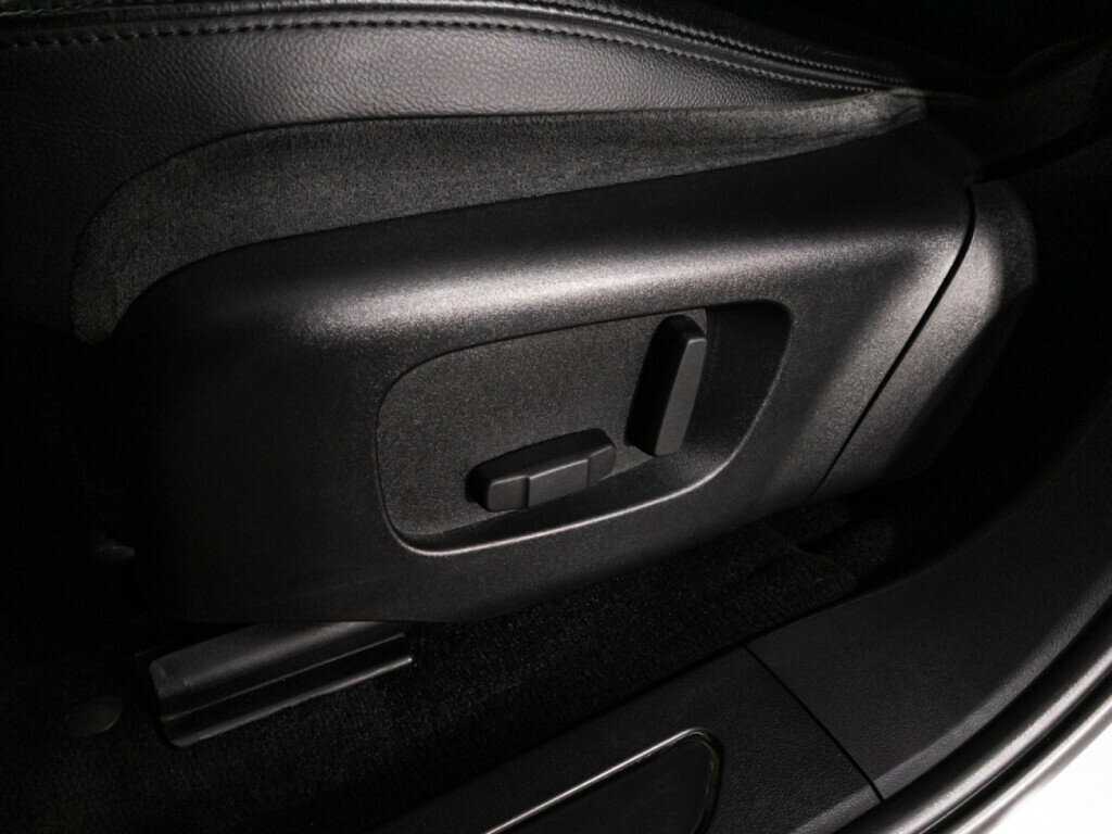 Land Rover Range Rover Evoque с пробегом — 2019 год. Фото: #15