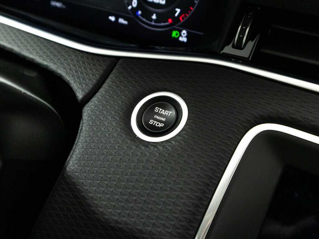 Land Rover Range Rover Evoque с пробегом — 2019 год. Фото: #21