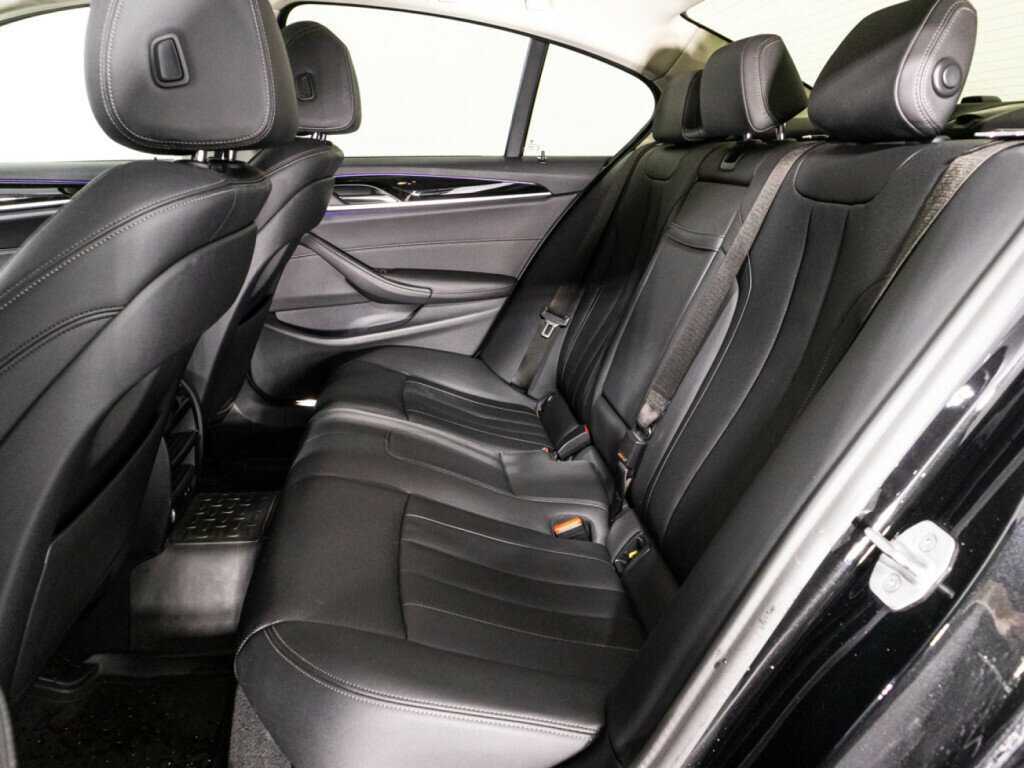 BMW 5 серии с пробегом — 2020 год. Фото: #9