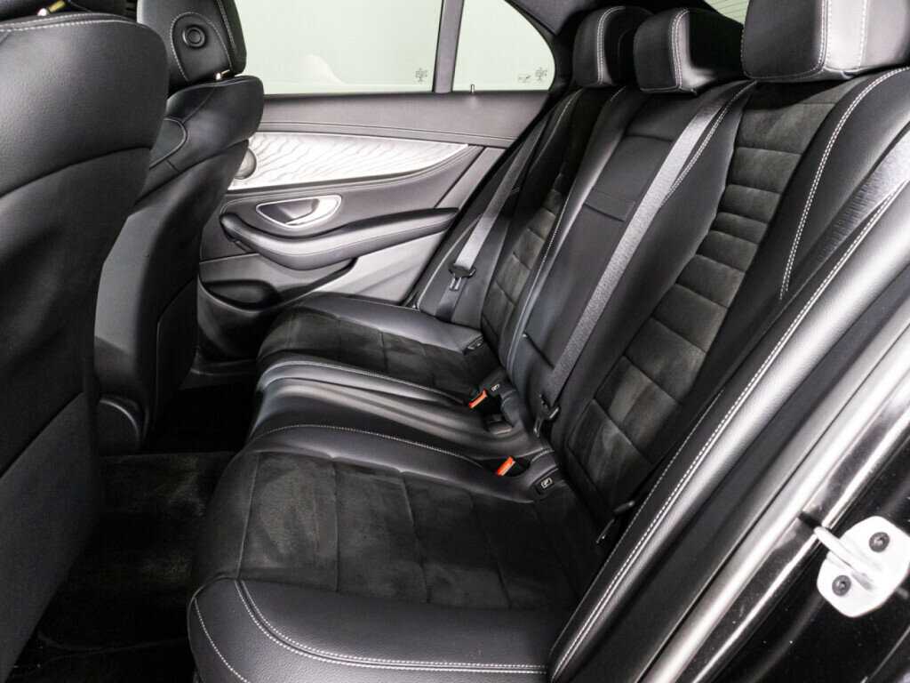 Mercedes-Benz E-Класс с пробегом — 2020 год. Фото: #9