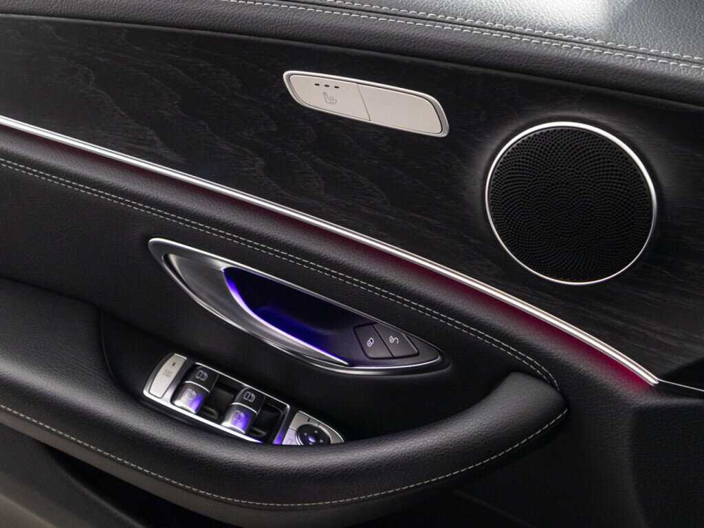 Mercedes-Benz E-Класс с пробегом — 2020 год. Фото: #15