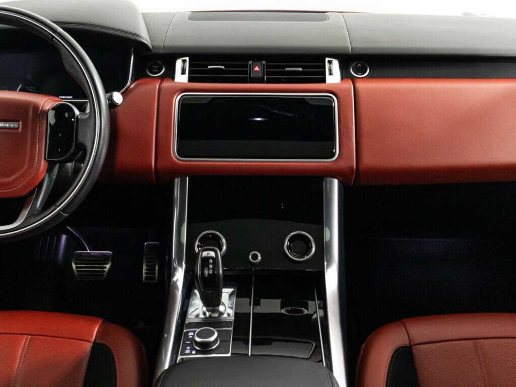 Land Rover Range Rover Sport с пробегом — 2018 год. Фото: #13