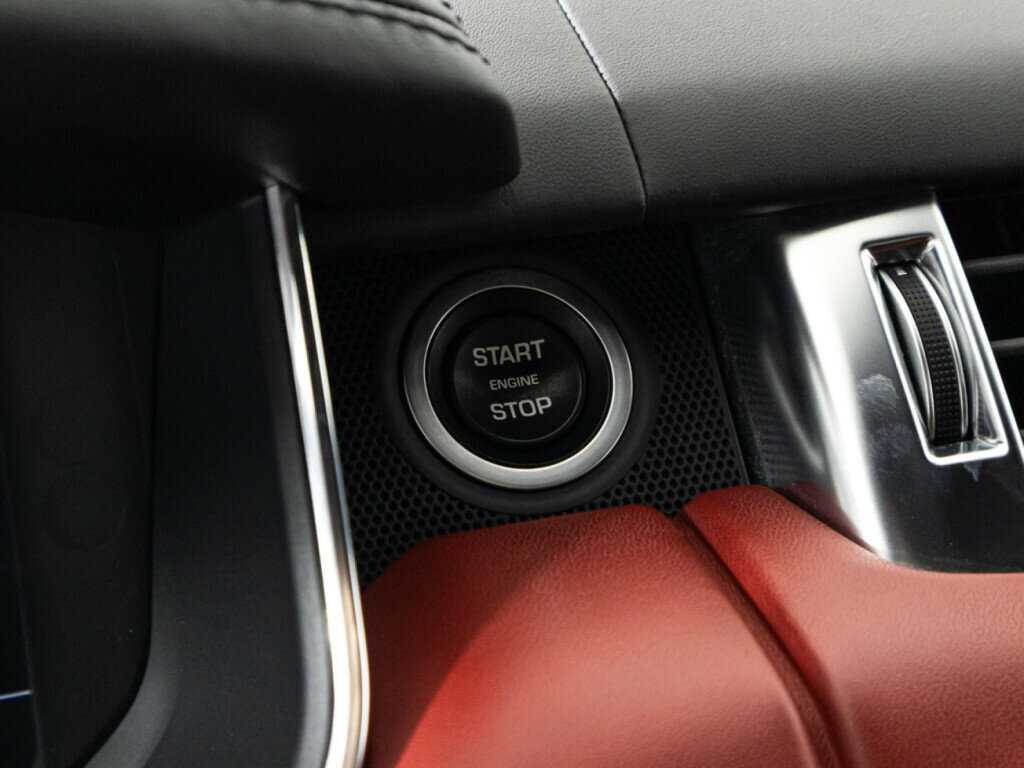 Land Rover Range Rover Sport с пробегом — 2018 год. Фото: #28