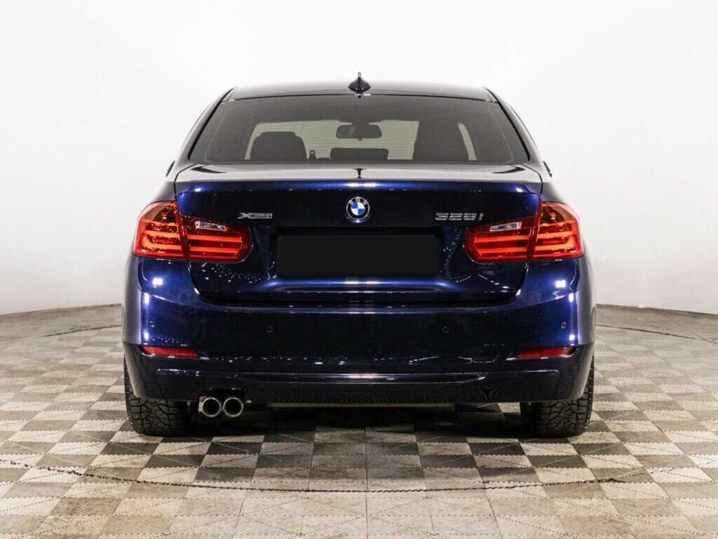 BMW 3 серии с пробегом — 2012 год. Фото: #5