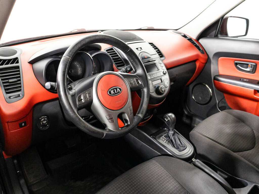 Kia Soul с пробегом — 2010 год. Фото: #10