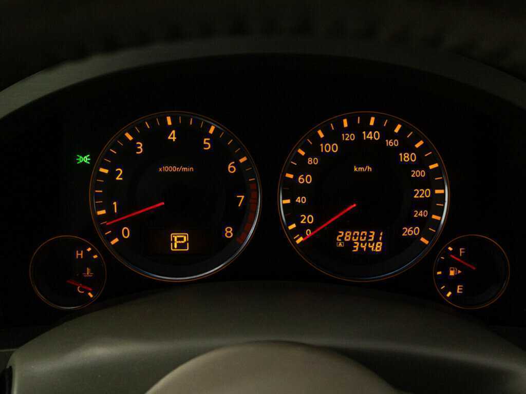 Infiniti FX с пробегом — 2008 год. Фото: #8