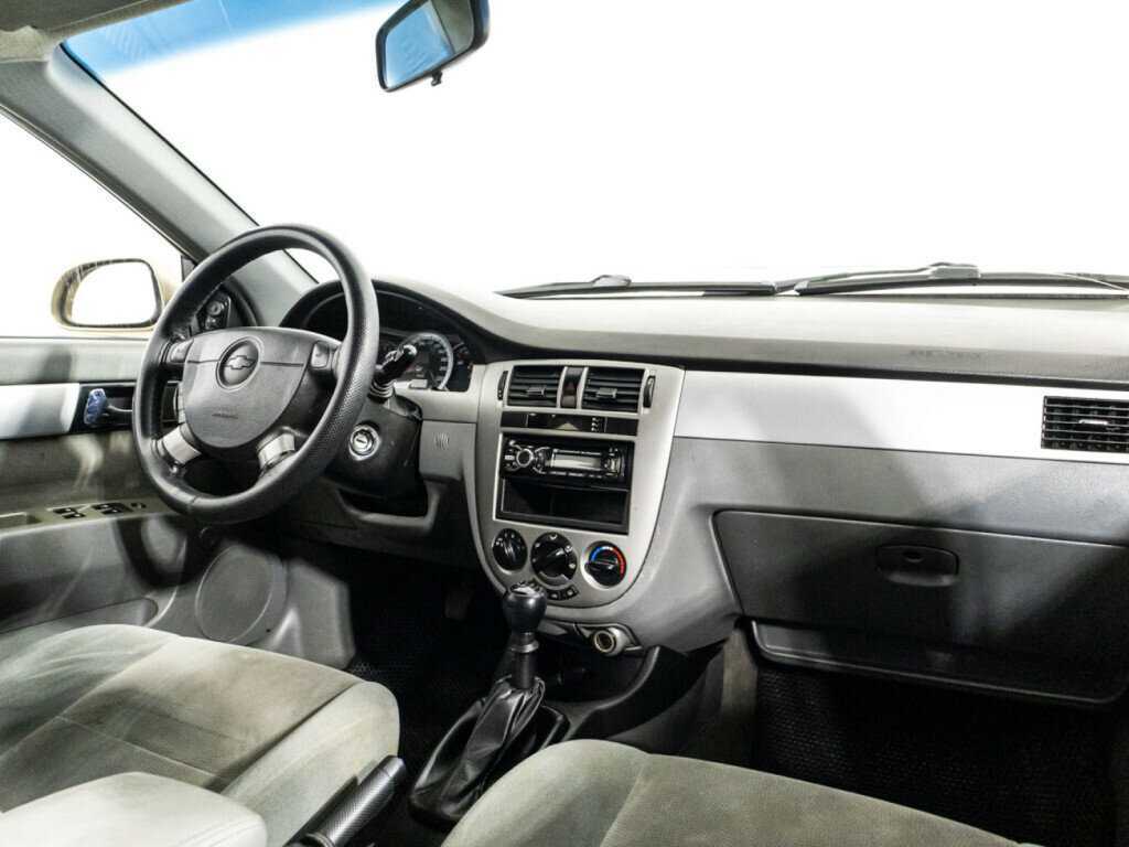 Chevrolet Lacetti с пробегом — 2007 год. Фото: #8