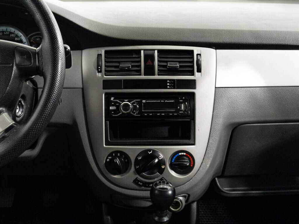 Chevrolet Lacetti с пробегом — 2007 год. Фото: #13