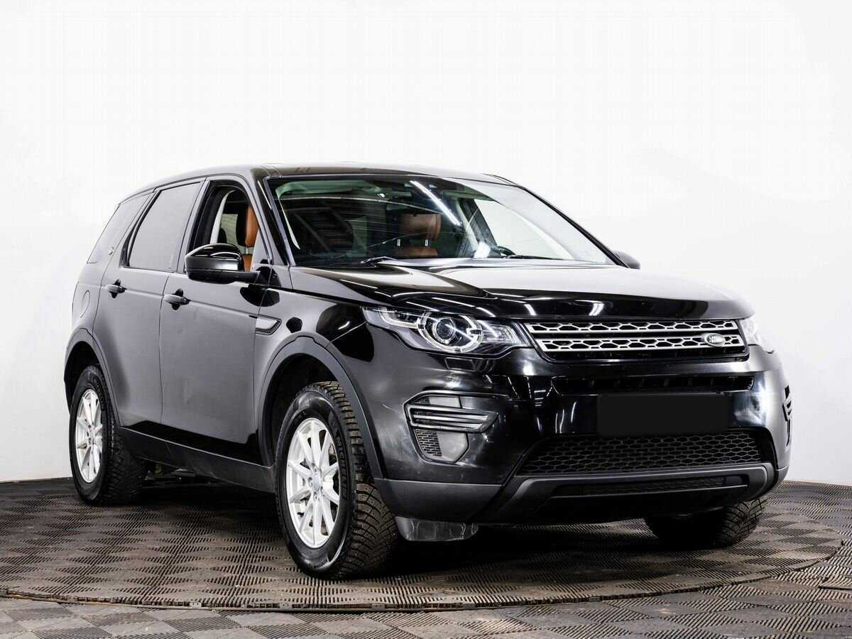 Land Rover Discovery Sport с пробегом — 2015 год. Фото: #2