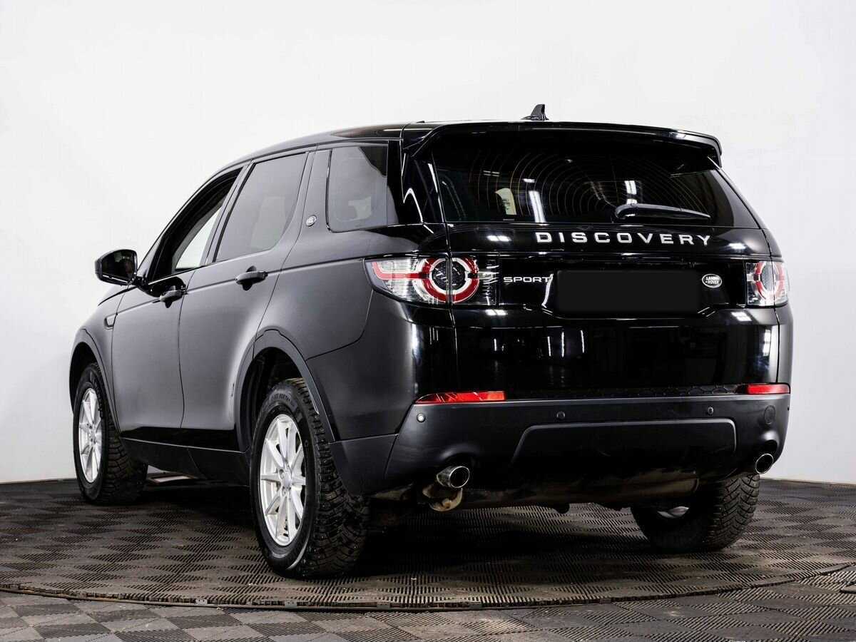 Land Rover Discovery Sport с пробегом — 2015 год. Фото: #3