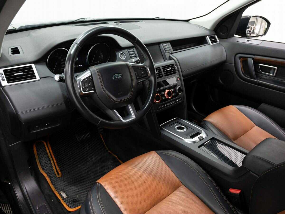 Land Rover Discovery Sport с пробегом — 2015 год. Фото: #7