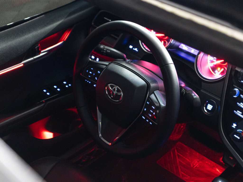 Toyota Camry с пробегом — 2020 год. Фото: #22