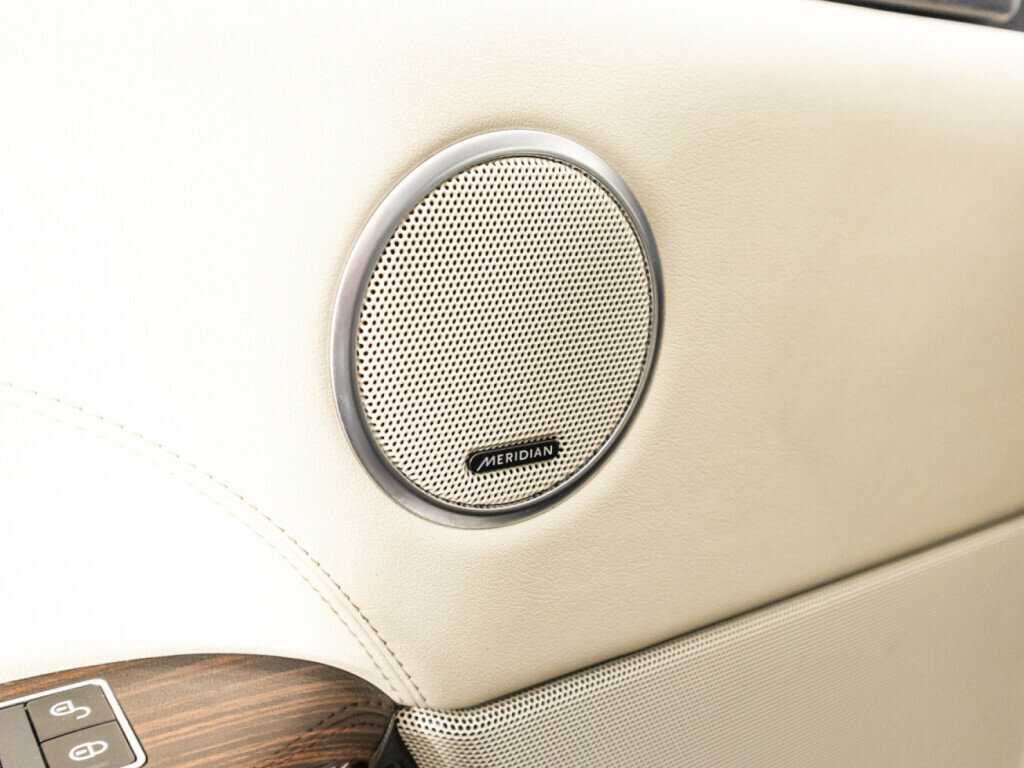 Land Rover Range Rover с пробегом — 2015 год. Фото: #25