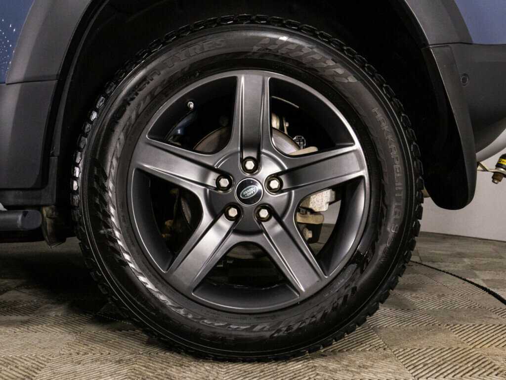 Land Rover Defender с пробегом — 2021 год. Фото: #24