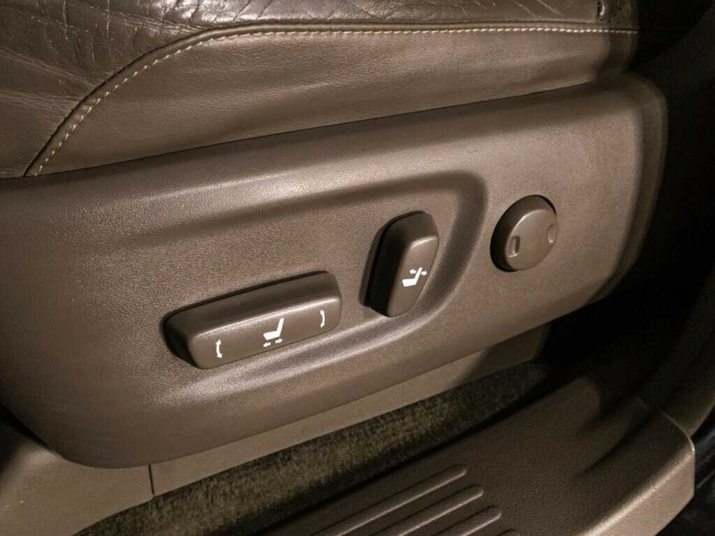 Lexus GX с пробегом — 2014 год. Фото: #14