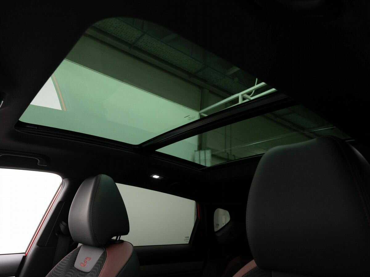 Geely Coolray с пробегом — 2023 год. Фото: #19