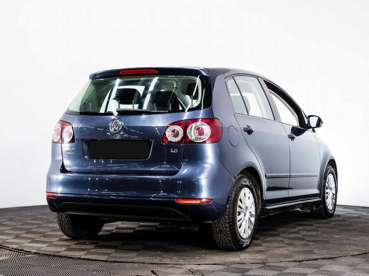 Volkswagen Golf Plus с пробегом — 2013 год. Фото: #5