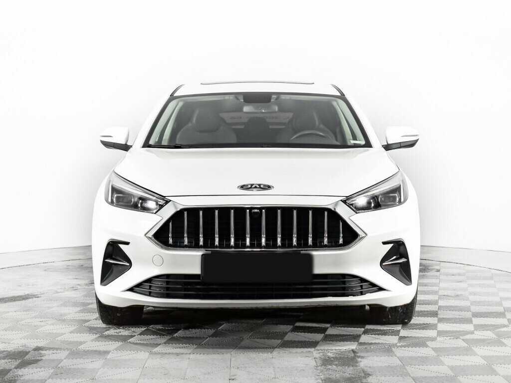 JAC J7 с пробегом — 2022 год. Фото: #1