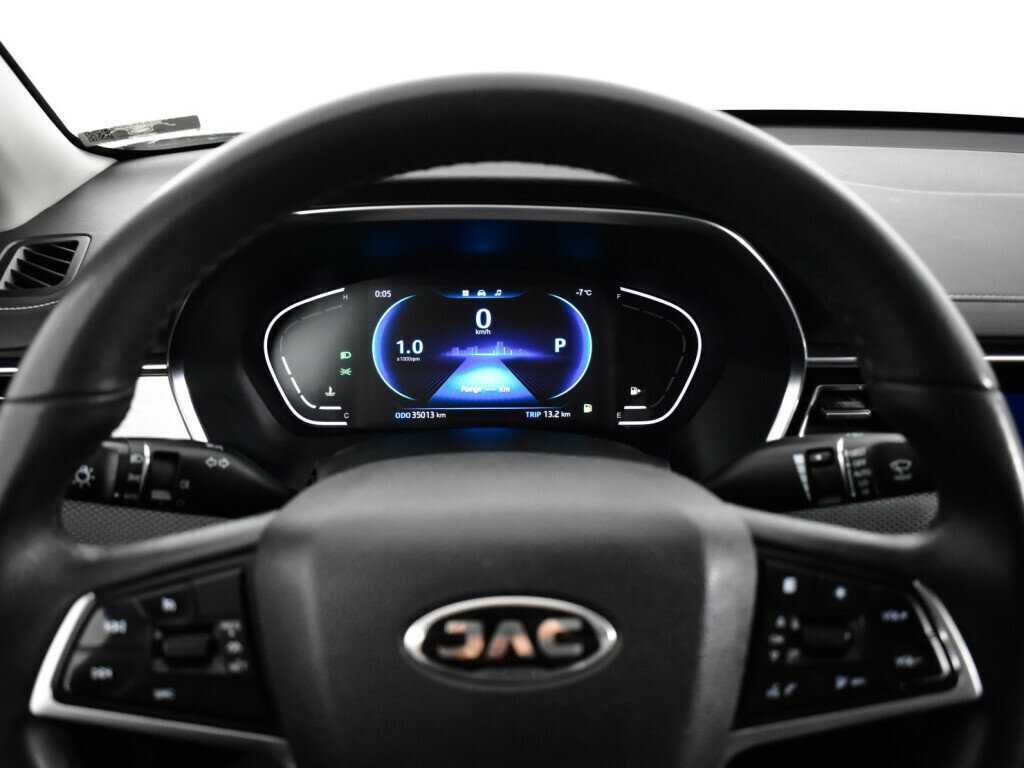 JAC J7 с пробегом — 2022 год. Фото: #10