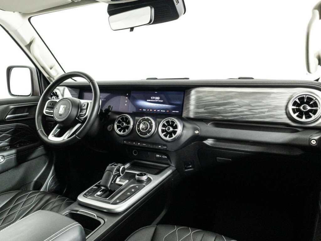 Tank 300 с пробегом — 2024 год. Фото: #8