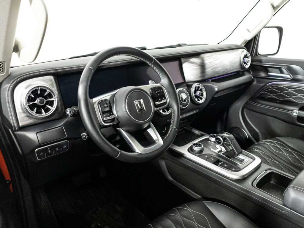 Tank 300 с пробегом — 2024 год. Фото: #10