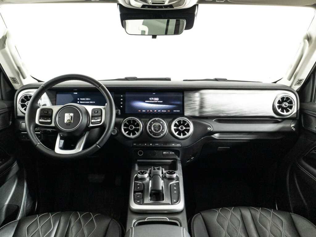 Tank 300 с пробегом — 2024 год. Фото: #12