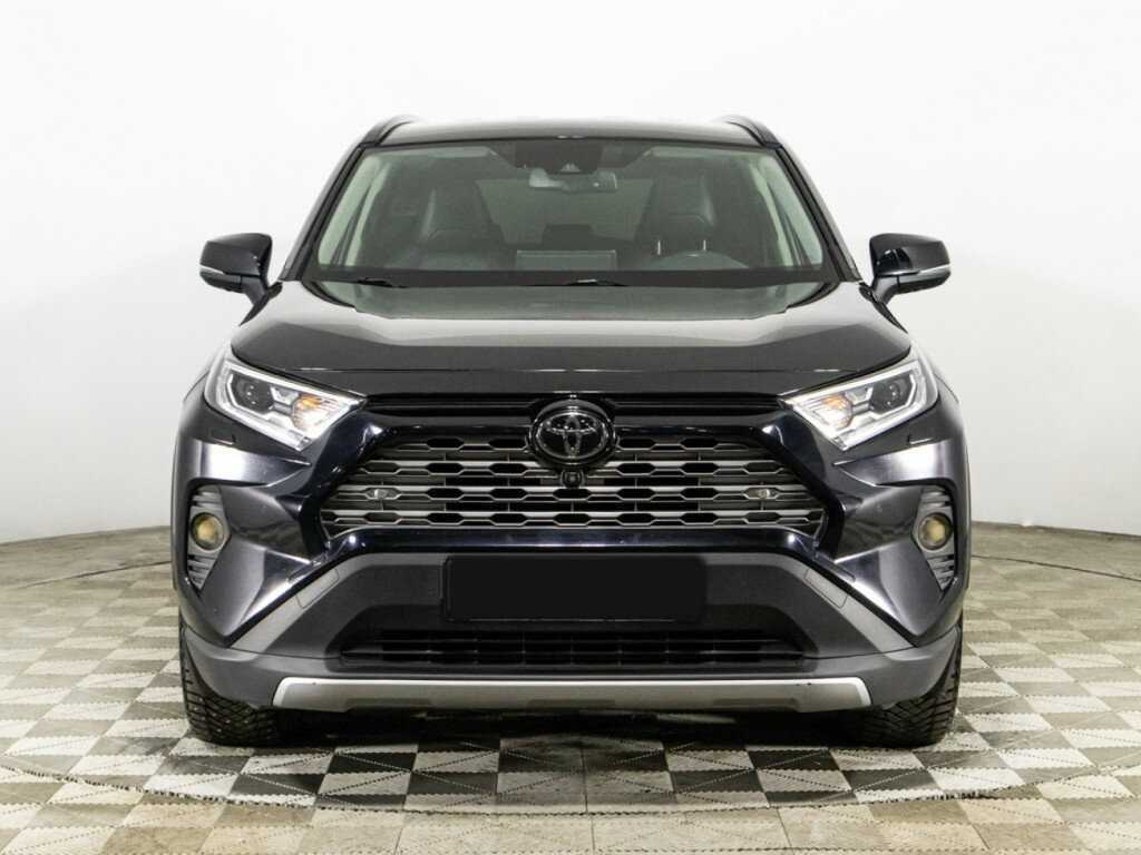 Toyota RAV4 с пробегом — 2022 год. Фото: #1