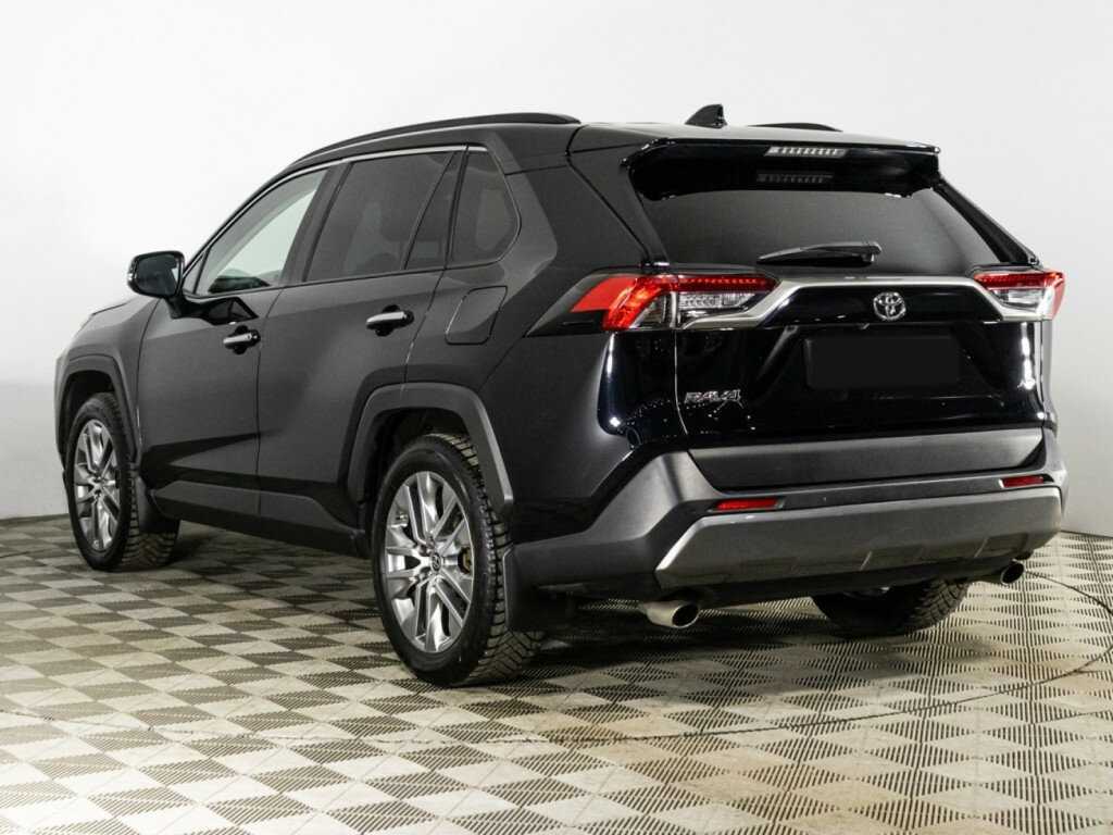Toyota RAV4 с пробегом — 2022 год. Фото: #6