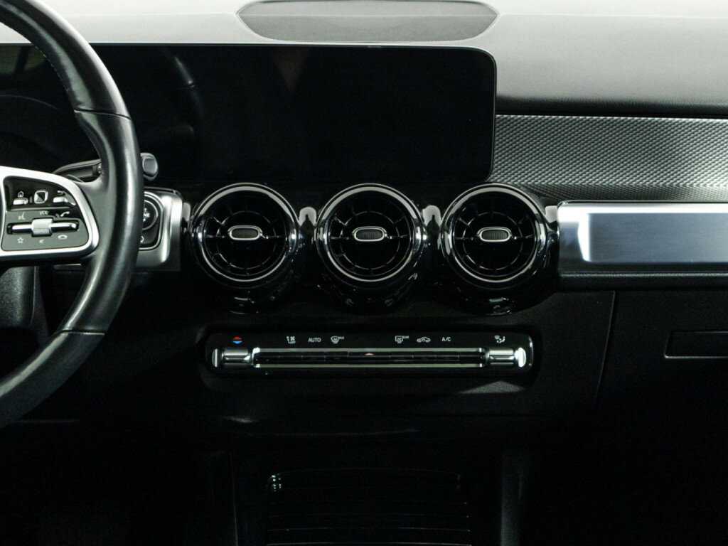 Mercedes-Benz GLB с пробегом — 2020 год. Фото: #13