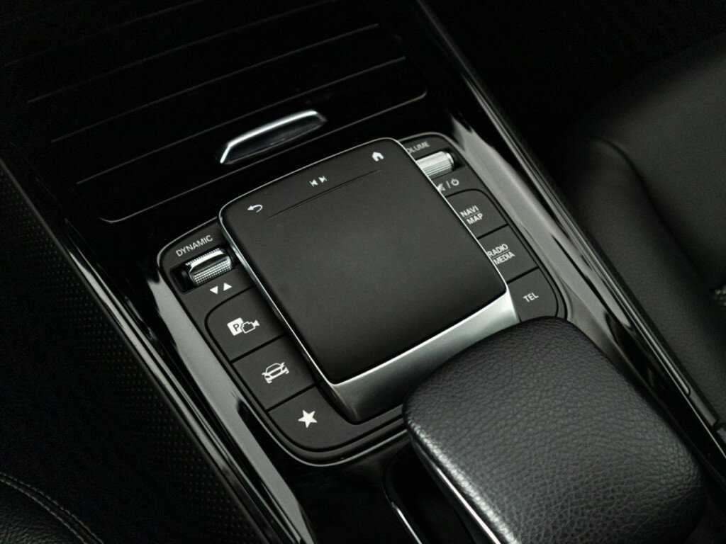 Mercedes-Benz GLB с пробегом — 2020 год. Фото: #18