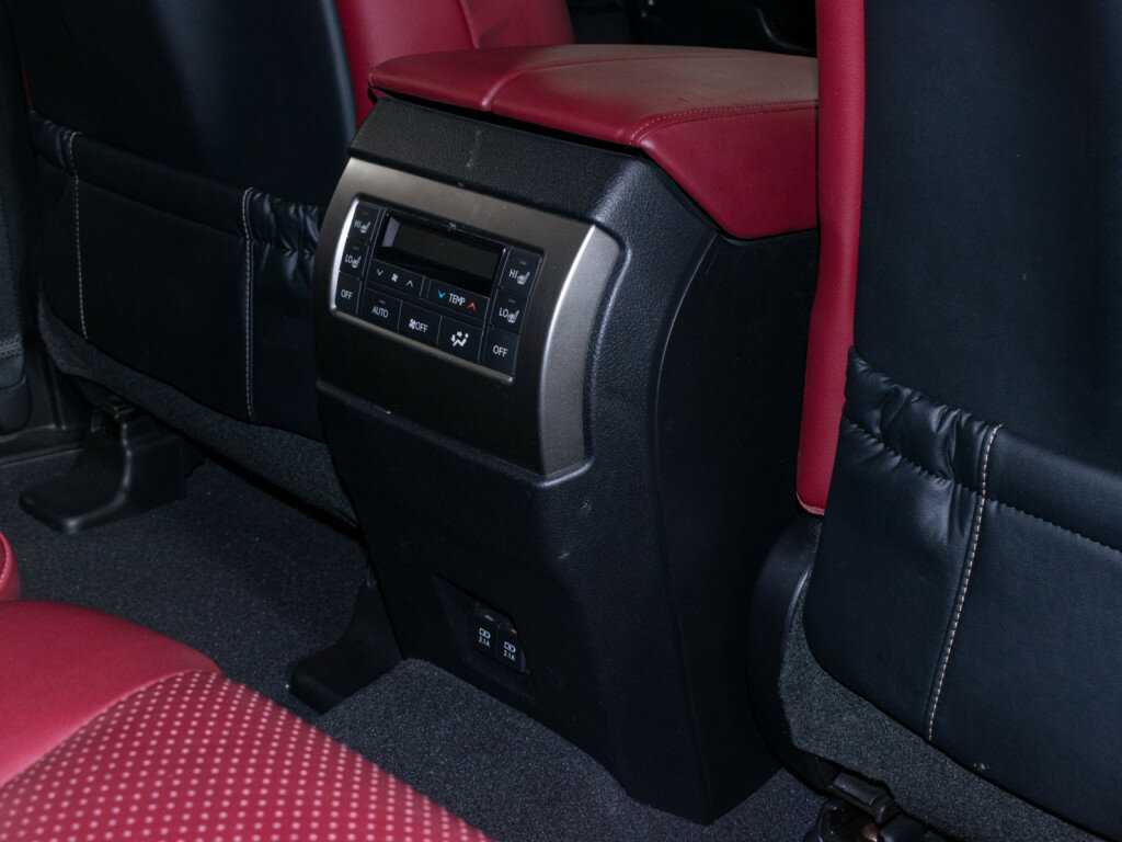 Lexus GX с пробегом — 2022 год. Фото: #11