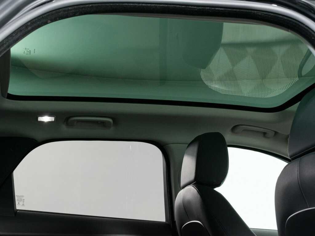 Jaguar F-Pace с пробегом — 2017 год. Фото: #11