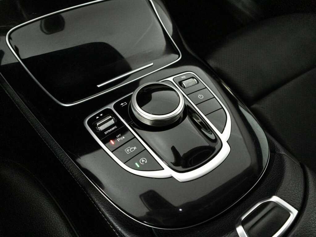 Mercedes-Benz E-Класс с пробегом — 2019 год. Фото: #16