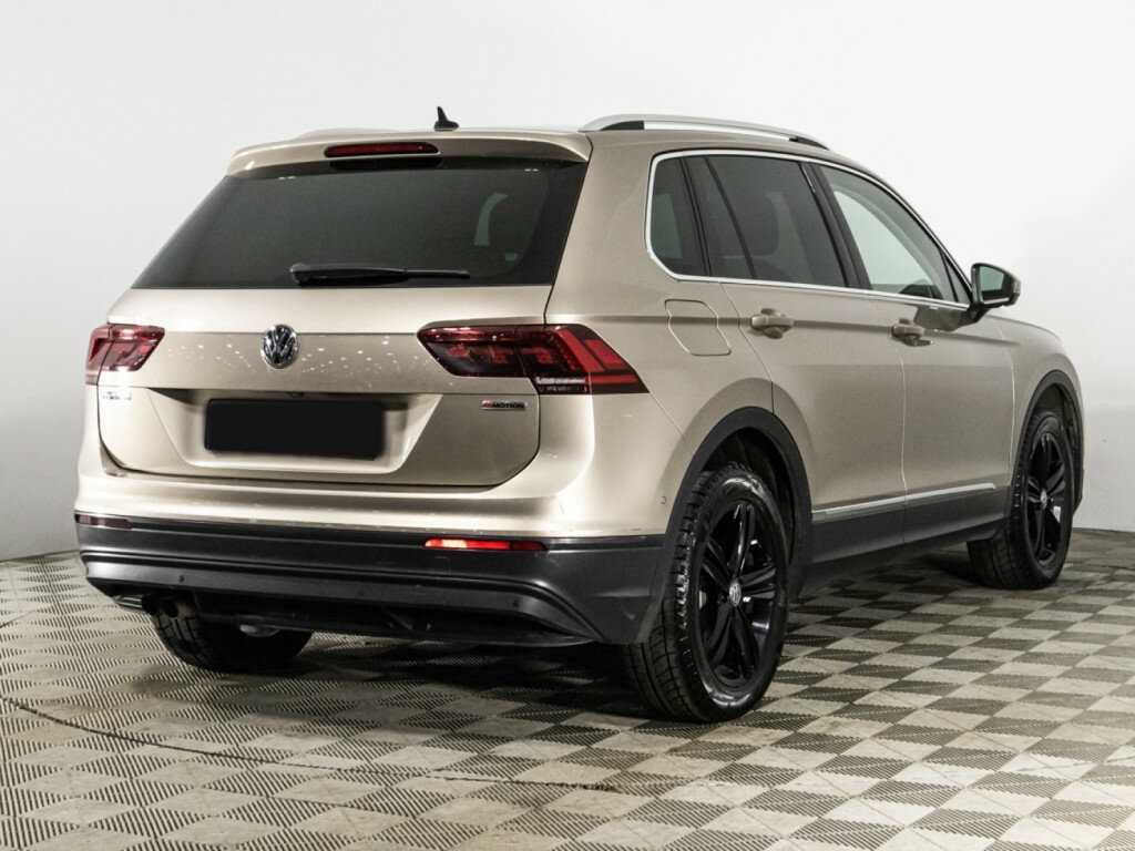 Volkswagen Tiguan с пробегом — 2018 год. Фото: #4