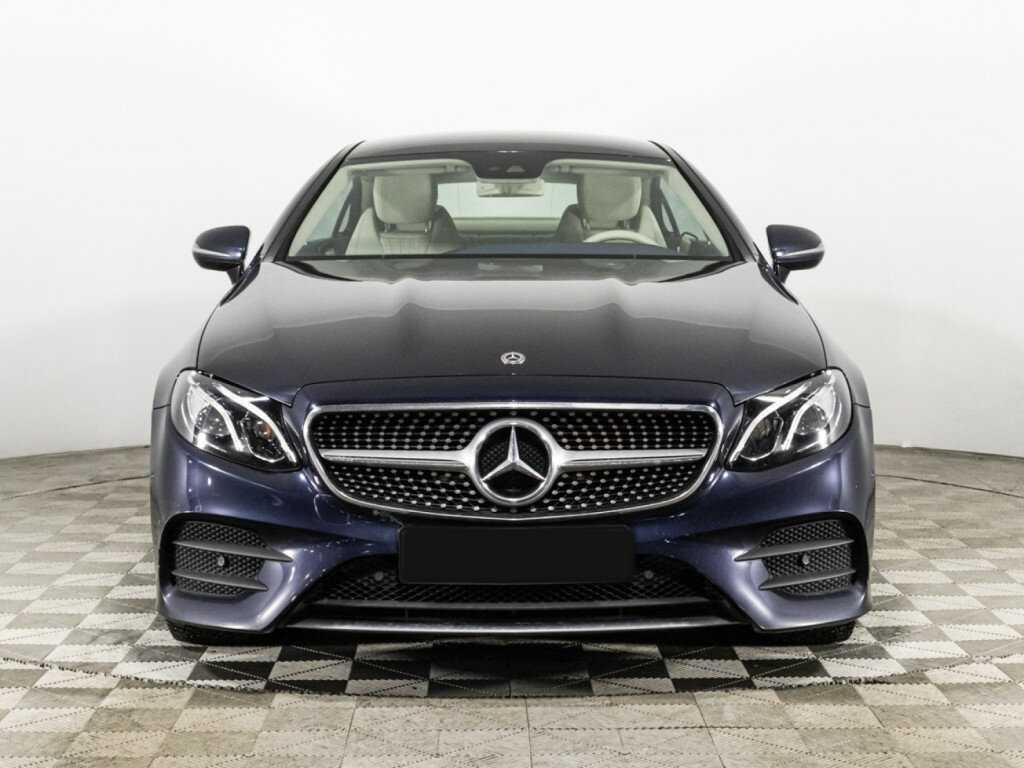 Mercedes-Benz E-Класс с пробегом — 2017 год. Фото: #1