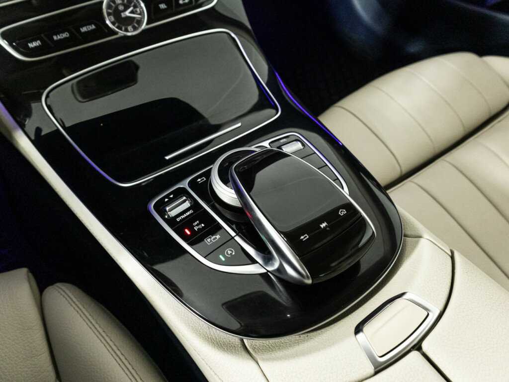 Mercedes-Benz E-Класс с пробегом — 2017 год. Фото: #17