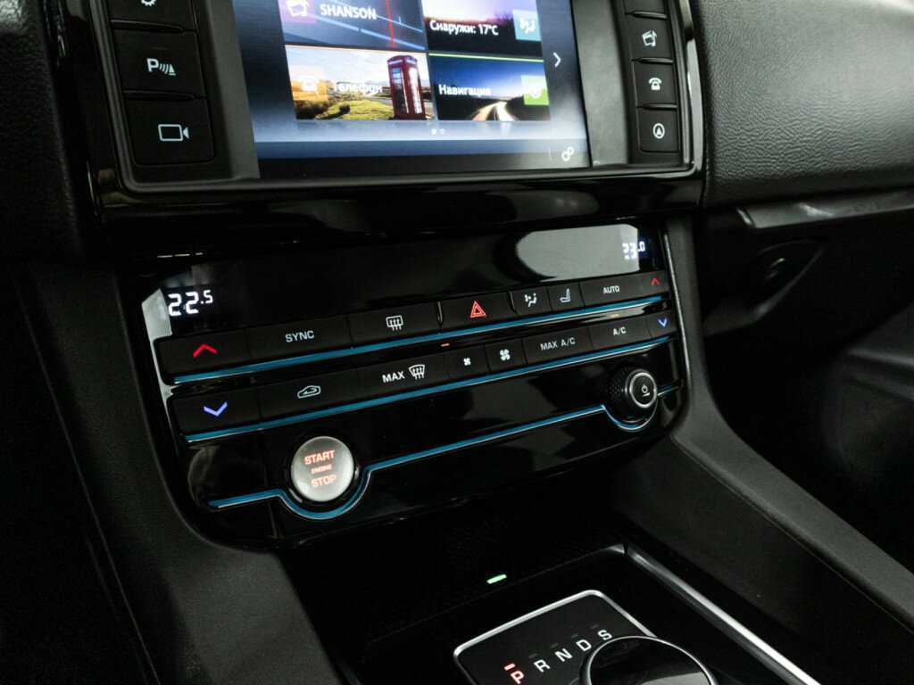 Jaguar F-Pace с пробегом — 2016 год. Фото: #17