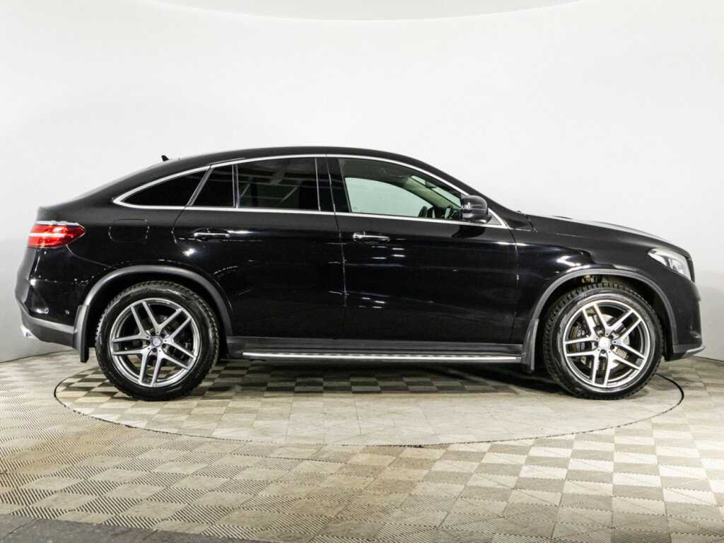 Mercedes-Benz GLE Coupe с пробегом — 2016 год. Фото: #3
