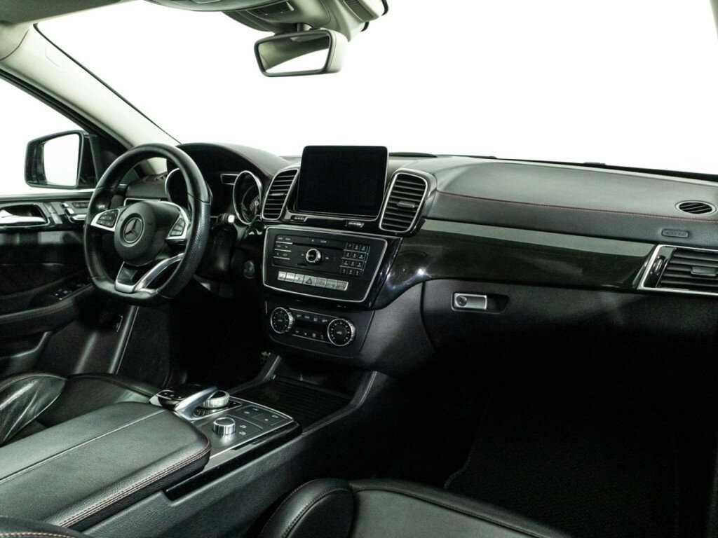 Mercedes-Benz GLE Coupe с пробегом — 2016 год. Фото: #8