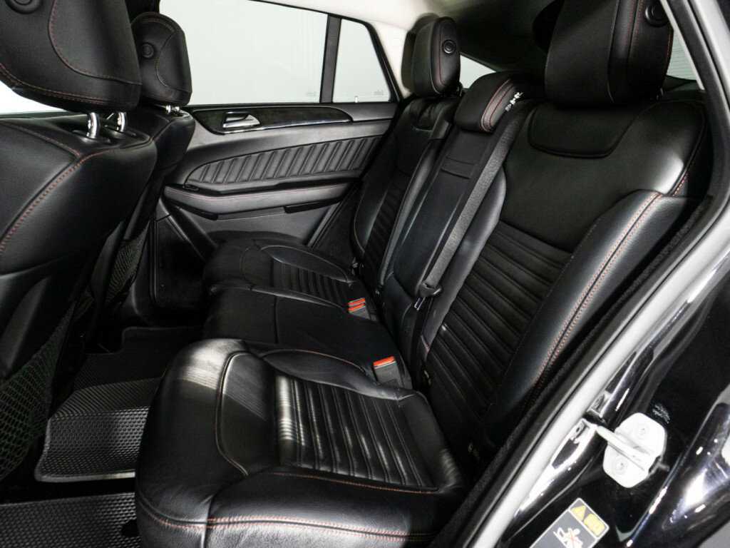 Mercedes-Benz GLE Coupe с пробегом — 2016 год. Фото: #9