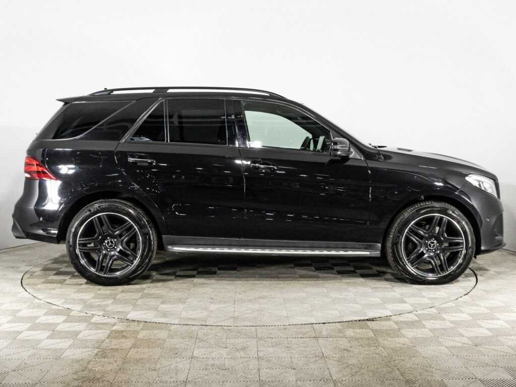 Mercedes-Benz GLE с пробегом — 2017 год. Фото: #3