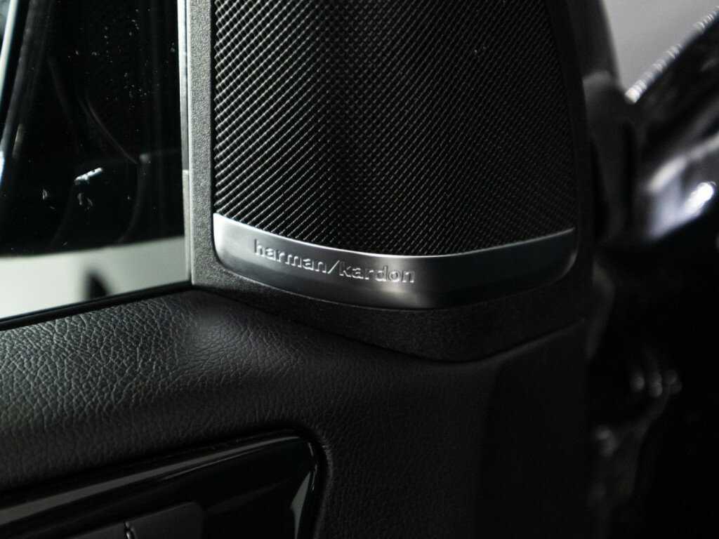 Mercedes-Benz GLE с пробегом — 2017 год. Фото: #17