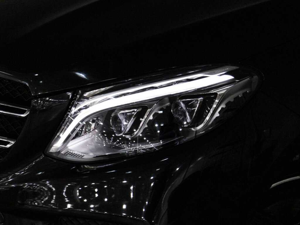 Mercedes-Benz GLE с пробегом — 2017 год. Фото: #23