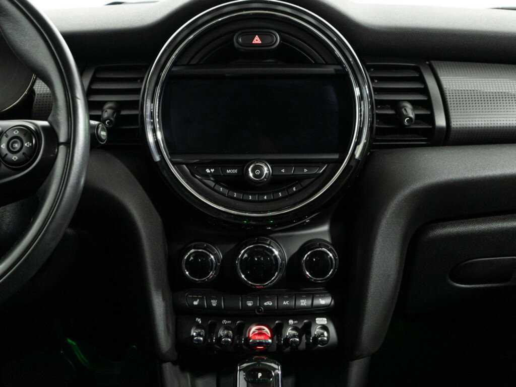 Mini Hatch с пробегом — 2020 год. Фото: #13