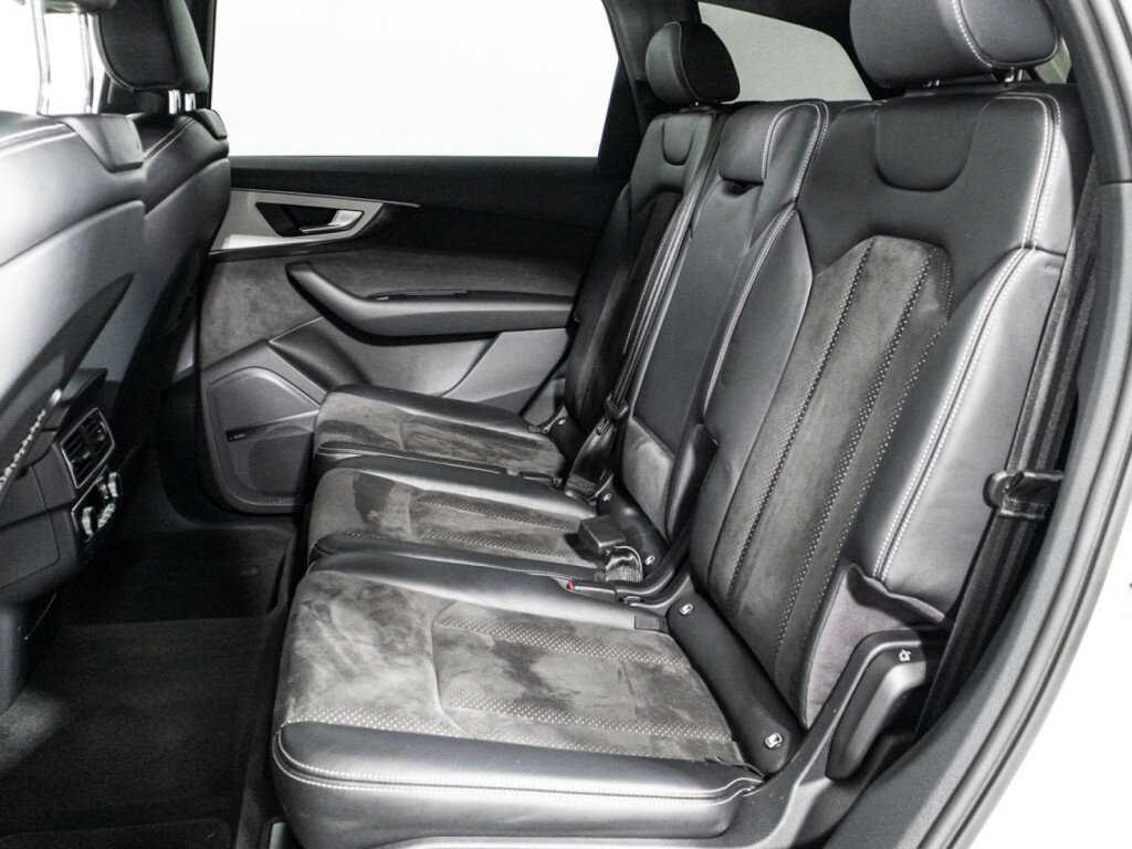 Audi Q7 с пробегом — 2017 год. Фото: #9