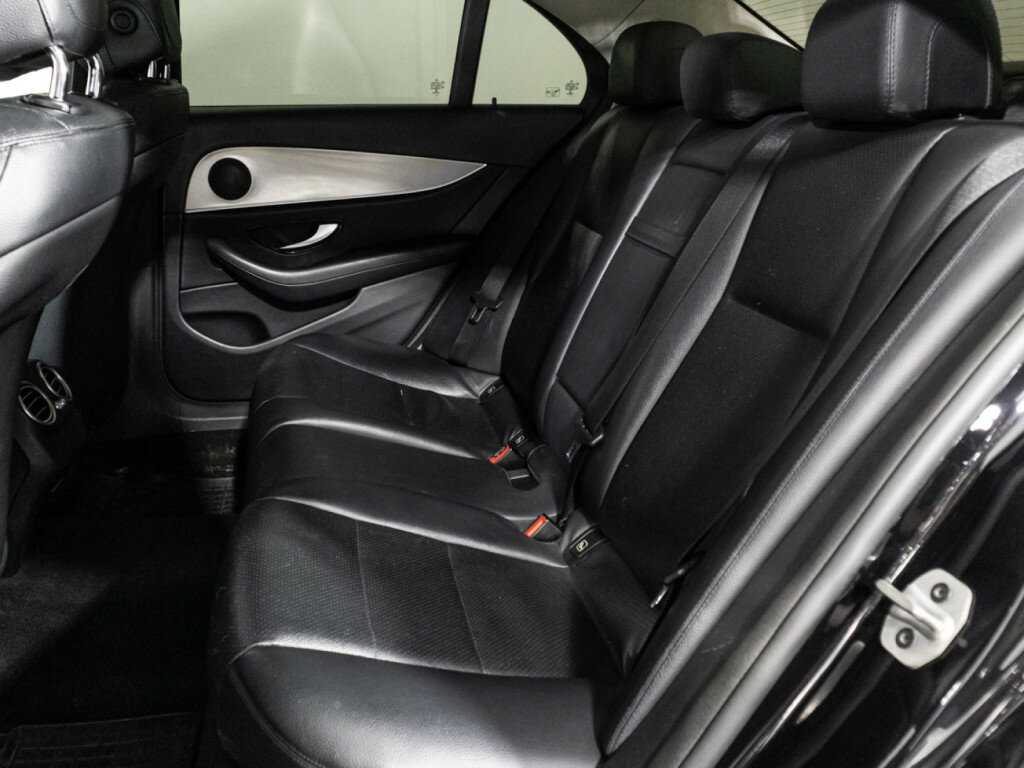 Mercedes-Benz E-Класс с пробегом — 2019 год. Фото: #9