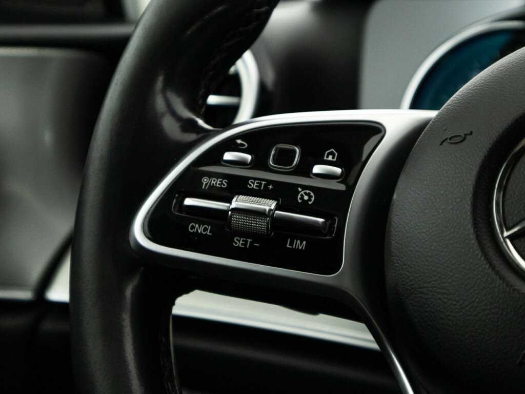 Mercedes-Benz E-Класс с пробегом — 2019 год. Фото: #18