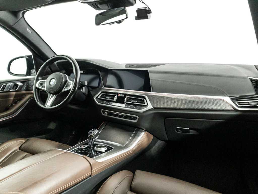 BMW X5 с пробегом — 2021 год. Фото: #8