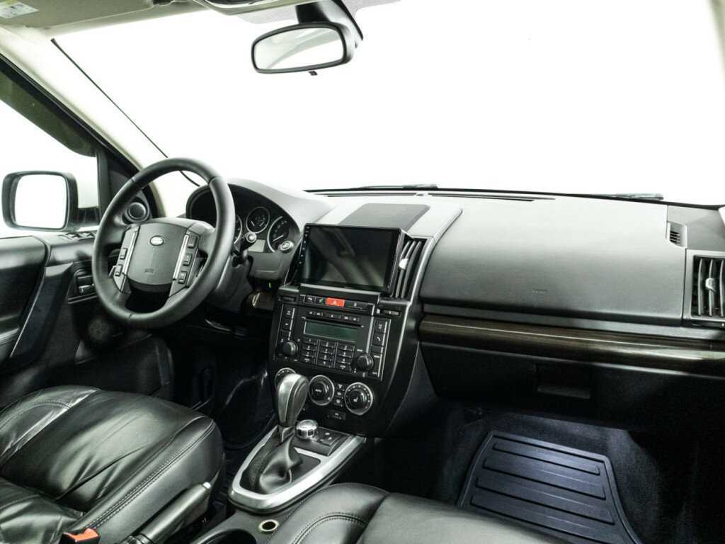 Land Rover Freelander с пробегом — 2011 год. Фото: #8