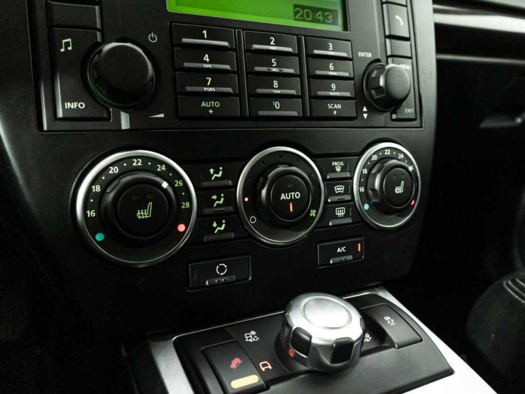 Land Rover Freelander с пробегом — 2011 год. Фото: #16